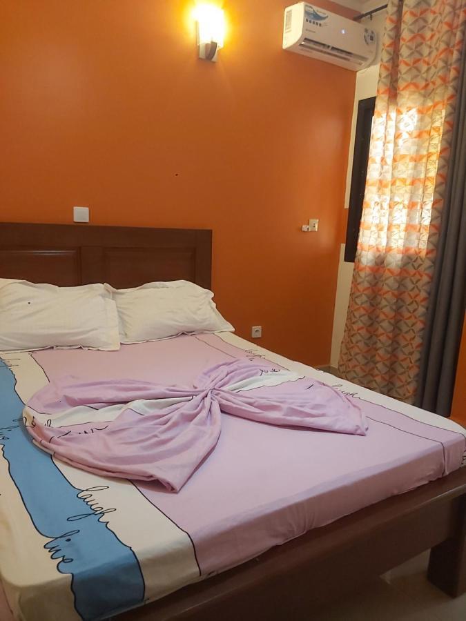 Hotel Appart B4U Yaoundé Exteriör bild