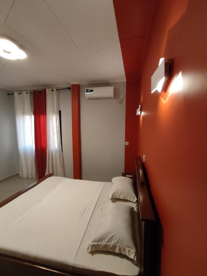 Hotel Appart B4U Yaoundé Exteriör bild